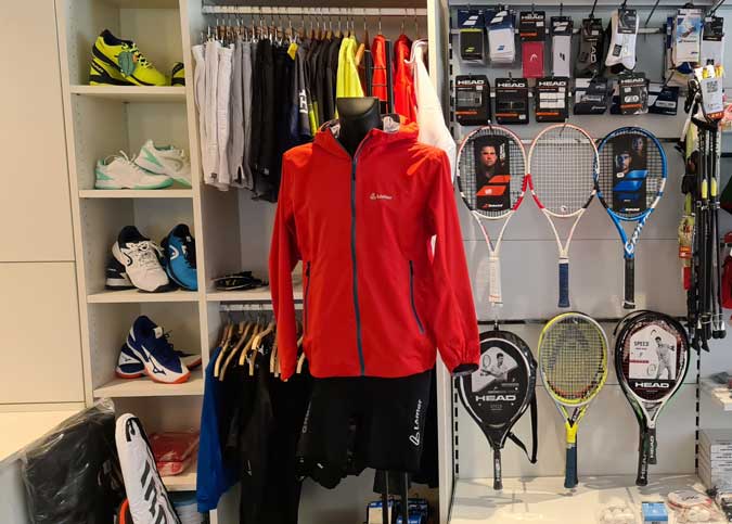 Karl Klupatschek Tenniszubehör Karl Klupatschek Tenniszubehör